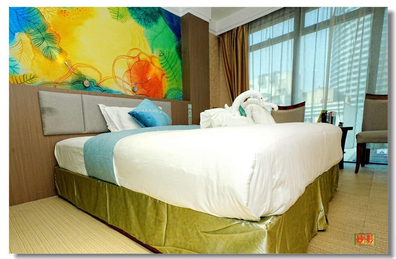 Pristine 1 Manila Bagian luar foto