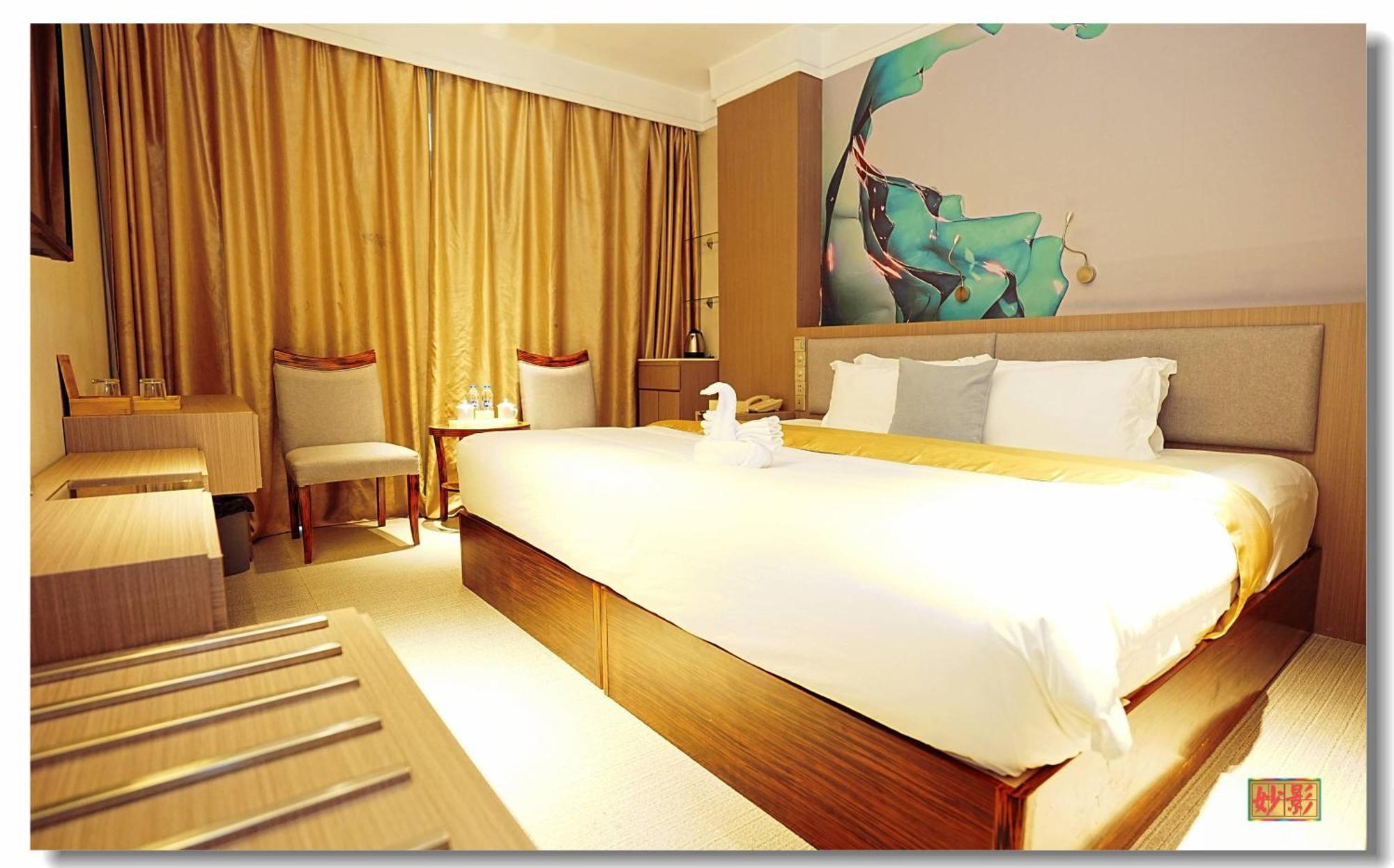 Pristine 1 Manila Bagian luar foto
